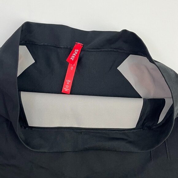 Spanx Women's L On‎ Core Black Compression Spandex Shorts - Picture 2 of 4